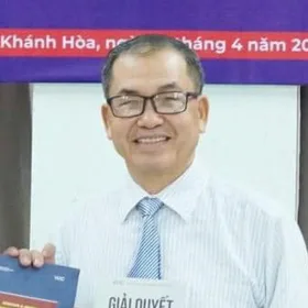 GS.TS. Bùi Minh Trung